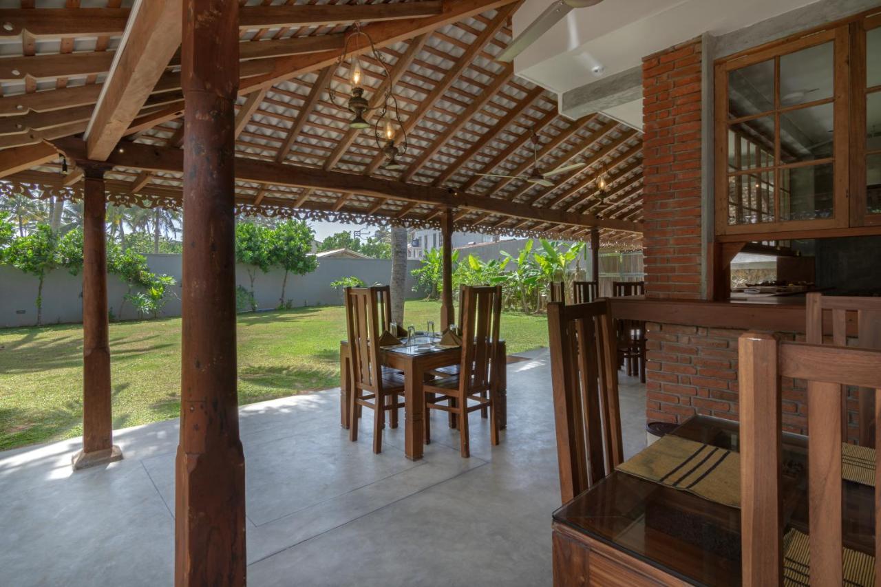 Samaraana Hotel Ahangama Bagian luar foto