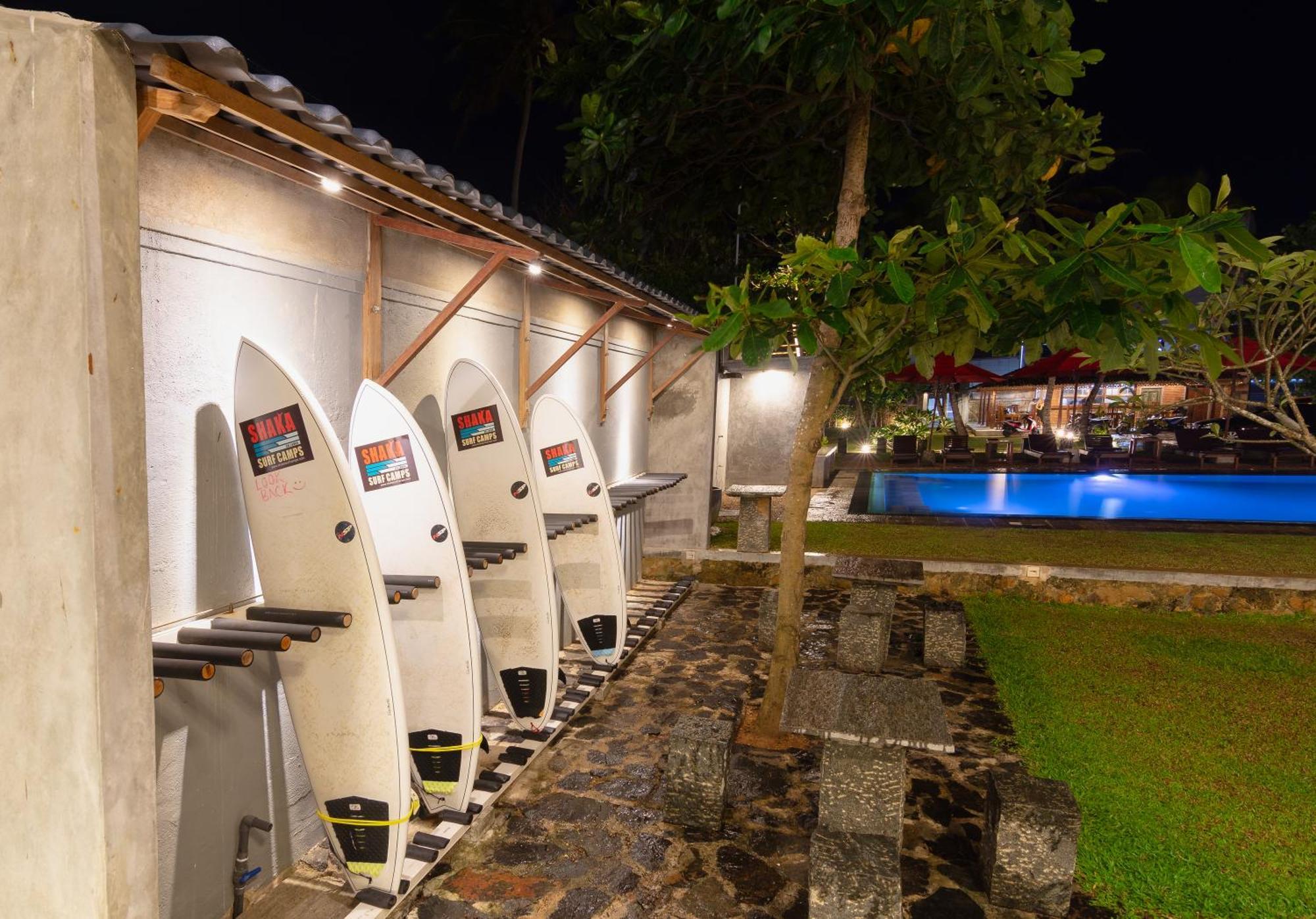 Samaraana Hotel Ahangama Bagian luar foto