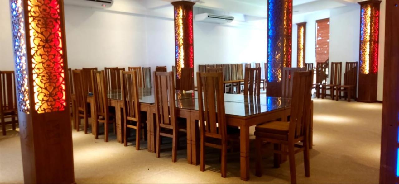 Samaraana Hotel Ahangama Bagian luar foto